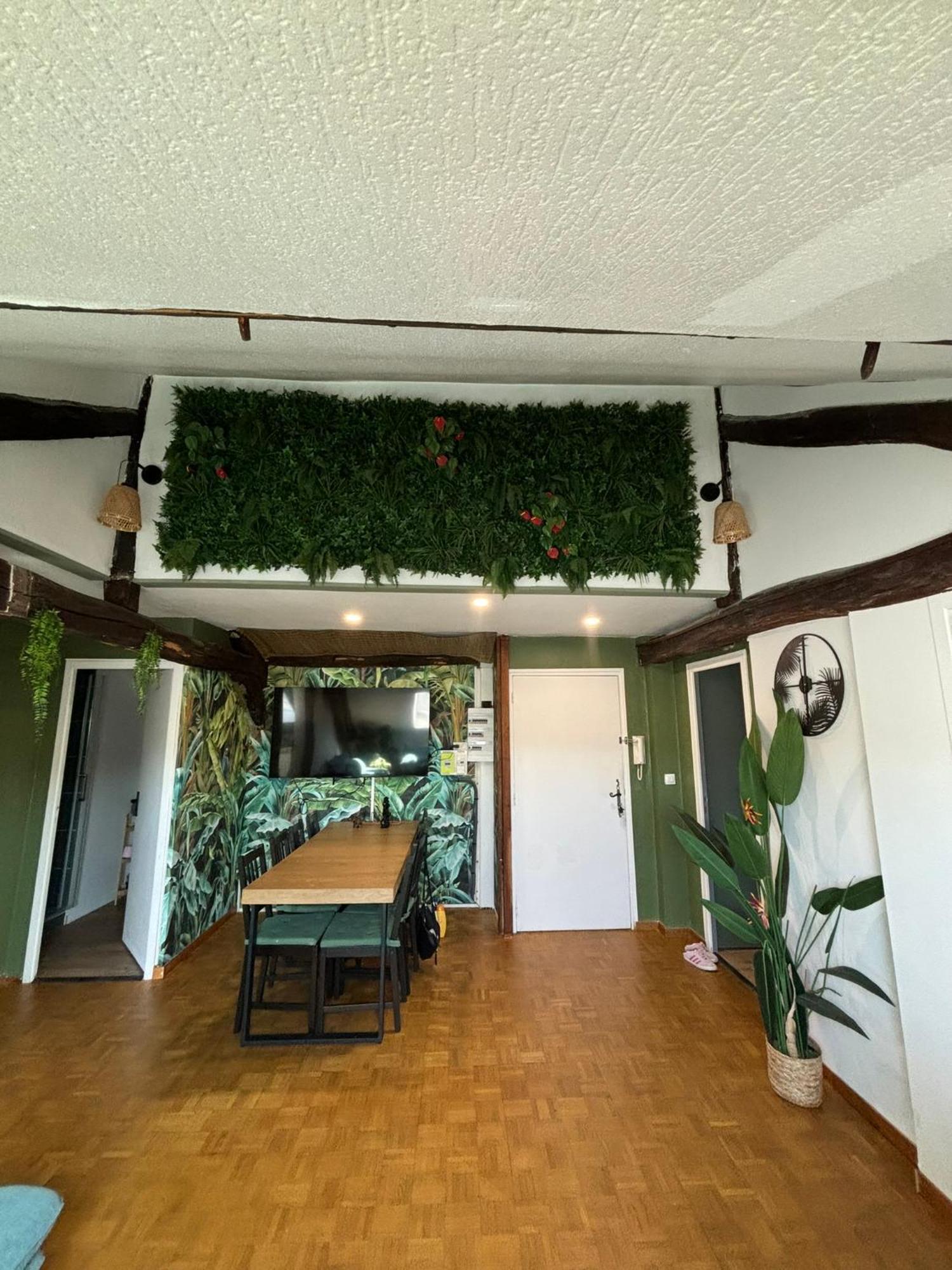 Ferienwohnung Jungle Cosy Louviers Exterior foto